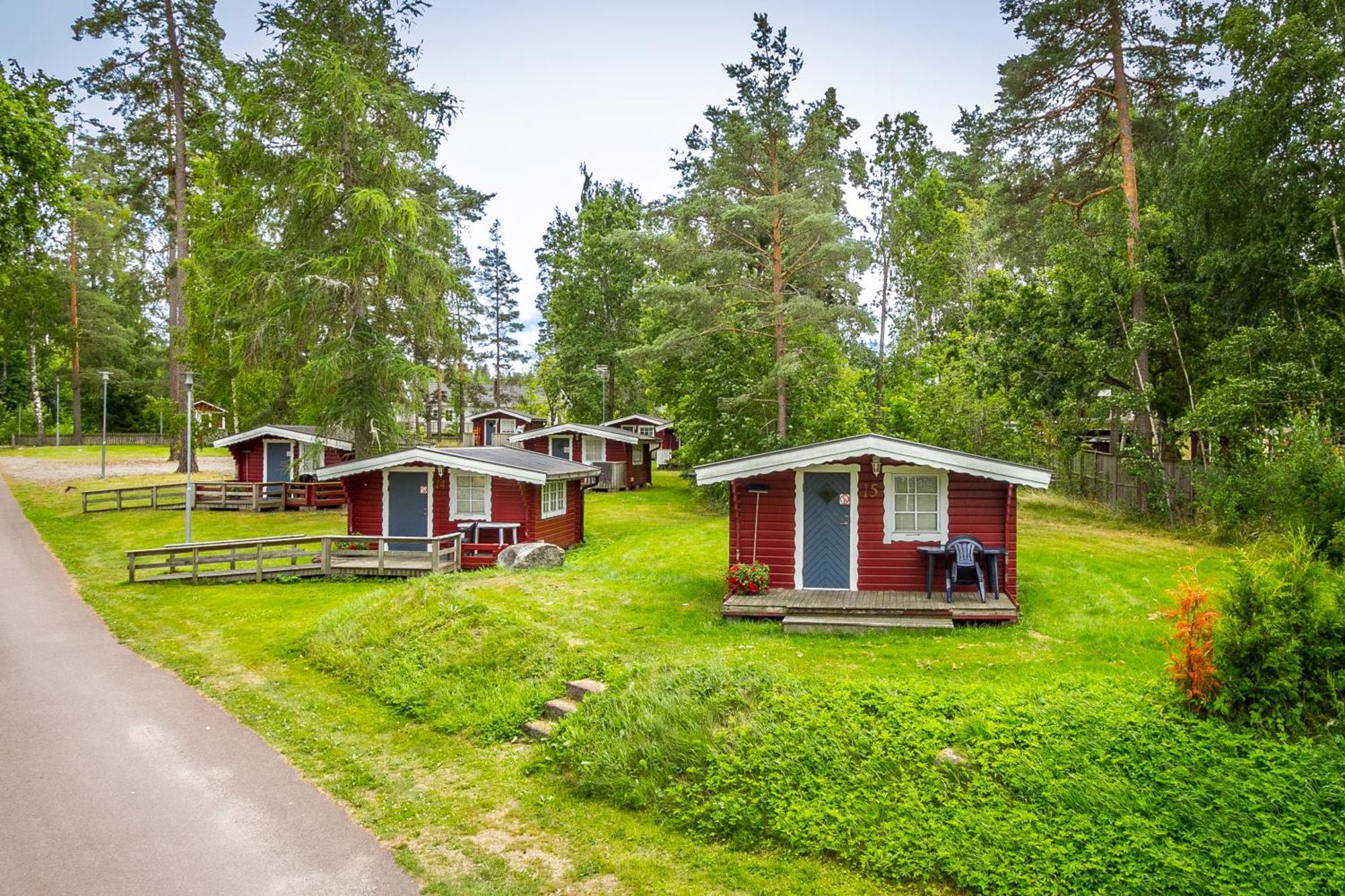 Kristinehamn Herrgardscamping & Stugor Exterior foto